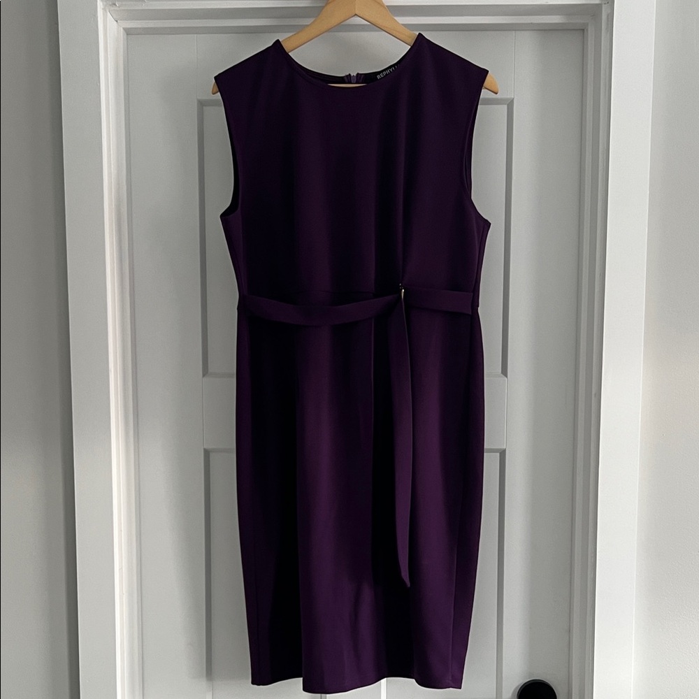 Elegant Purple Sleeveless Dress - 131